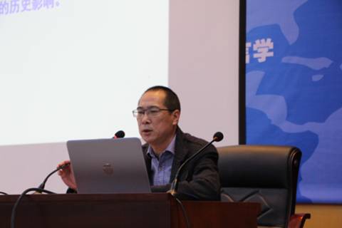 http://10.22.19.11:8080/_mediafile/waiyuxueyuan/2016/11/17/1fa4tgjv9k.png